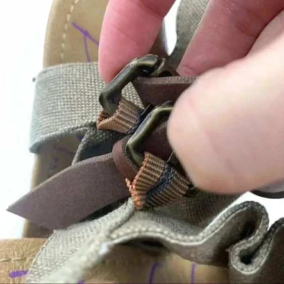 Blowfish sandals balla 7 army green canvas cutout - Picture 6 of 9